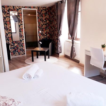 Hotel Renaissance Martigues Kültér fotó